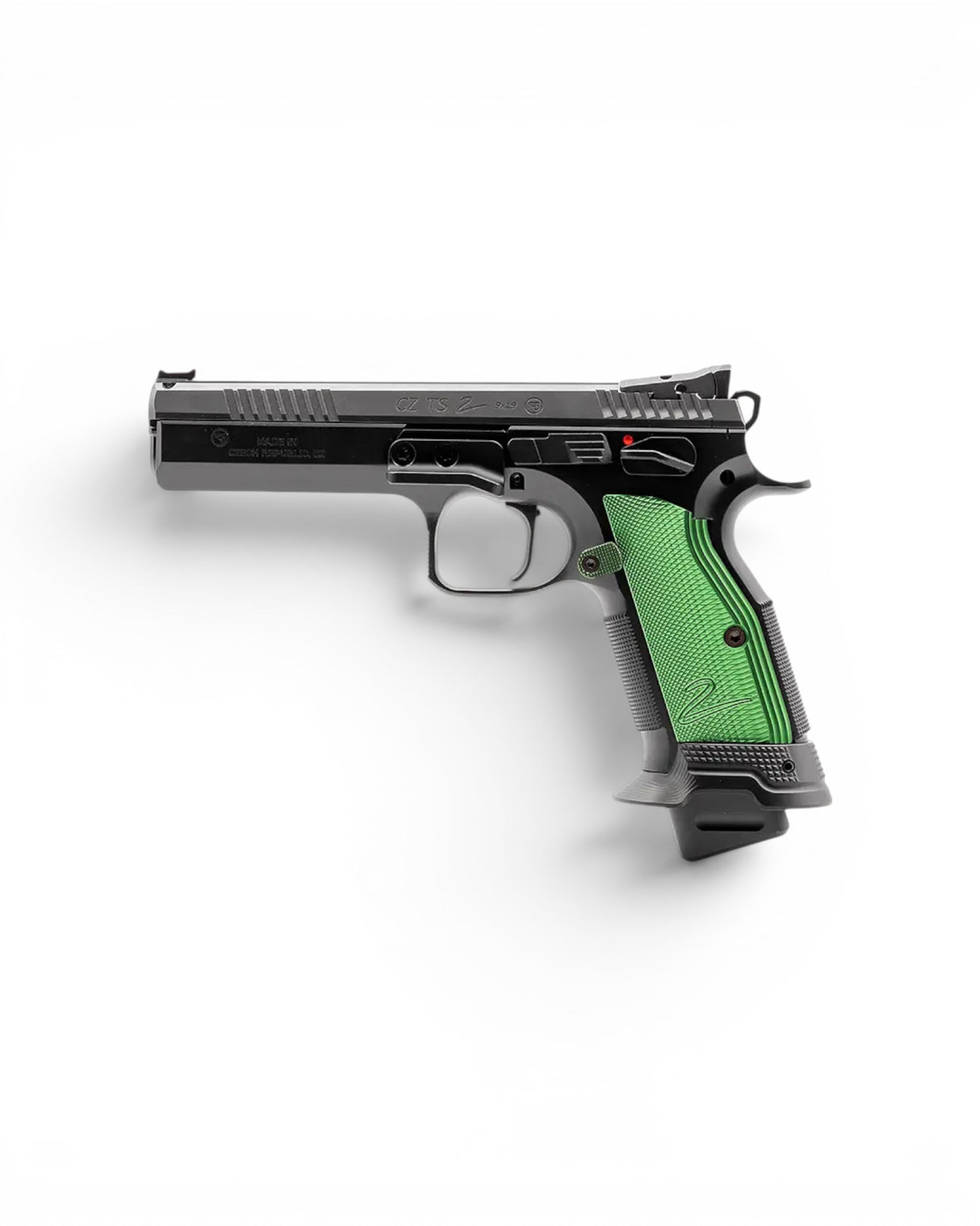 CZ TS 2 mit montiertem Eemann Tech Magazinboden +3 und Magazintrichter