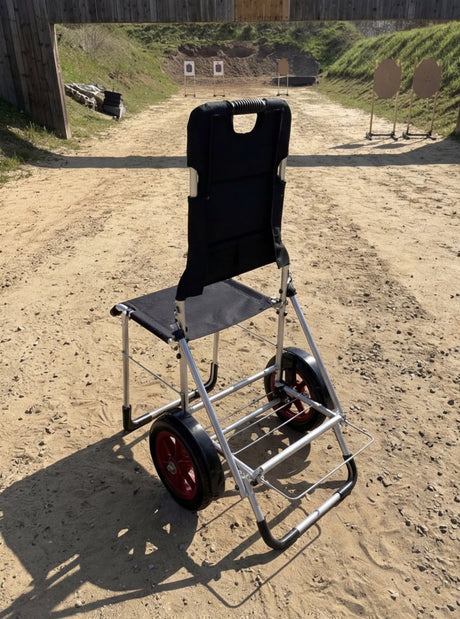 DAA Range Cart Stage Runner Transportwagen ohne Tasche auf Schießstand bei Tageslicht
