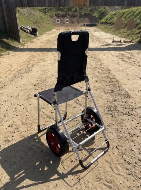 DAA Range Cart Stage Runner Transportwagen ohne Tasche auf Schießstand bei Tageslicht