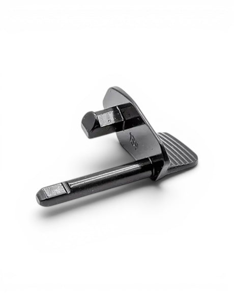 Seitenansicht Shielded Verschlussfanghebel mit Daumenauflage mit Schild von Eemann Tech passend für die CZ Shadow 2, Tactical Sport und CZ TS2