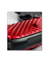 LOK Grips JAWS Palm Swell Griffschale Detailaufnahme der aggressiven Pyramiden-Textur in Rot auf CZ 75