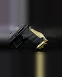 Walther PDP Compact mit LOK Grips Messing Magazintrichter, Messing Backstrap und Messing Base Pad in Raw Brass montiert