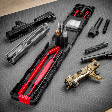 Kurzwaffen Reinigungsset von Real Avid für Handfeuerwaffen wie Pistolen und Revolver im Kaliber 9mm 357 Magnum oder 38 Special