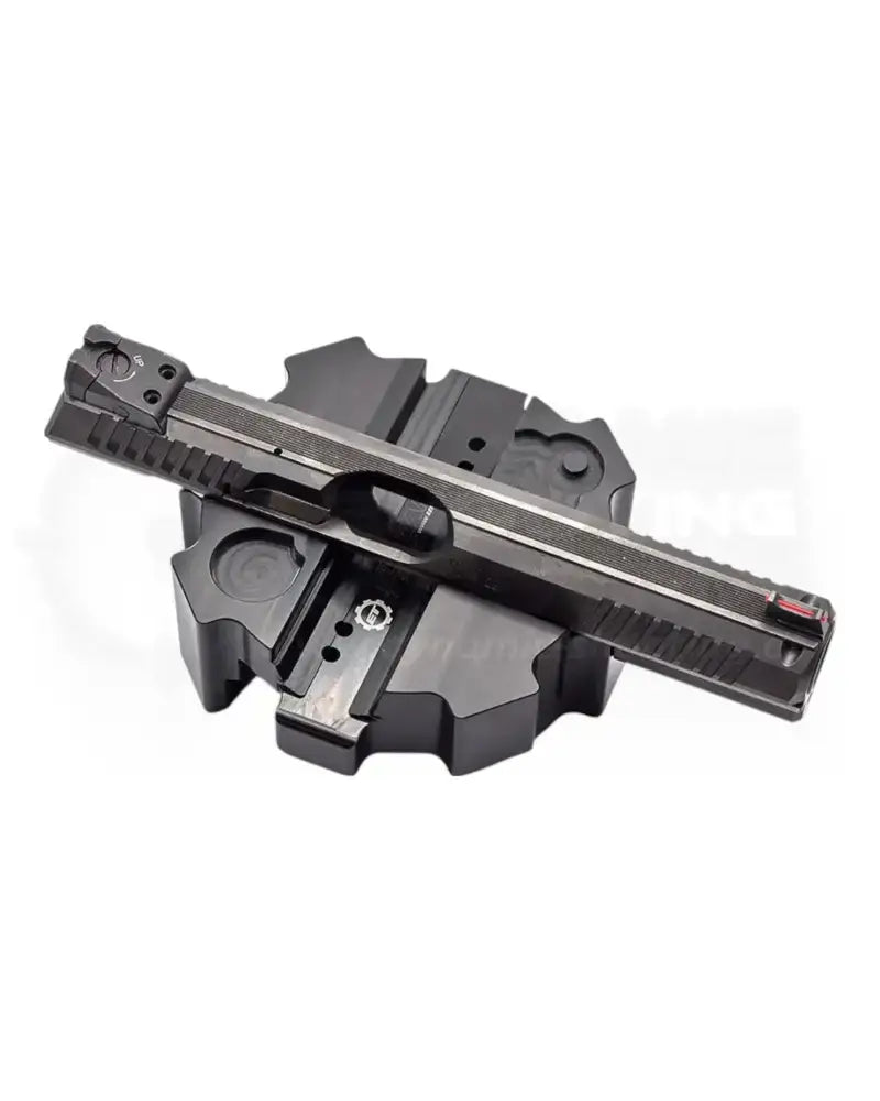 Eemann Tech CZ Bench Block - der Montageblock als praktische Werkzeugunterlage für die CZ Shadow 2