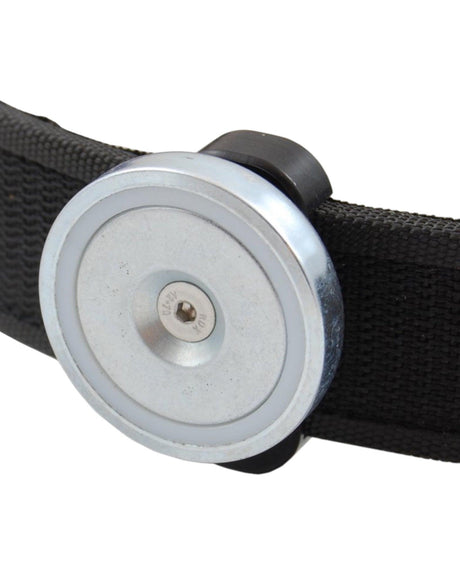 Double-Alpha Academy Magnet-Magazinhalter am IPSC-Gürtel