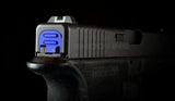 Slide Cover Plate für Glock Pistolen von Strike Industries in Blau - eingebauter Zustand